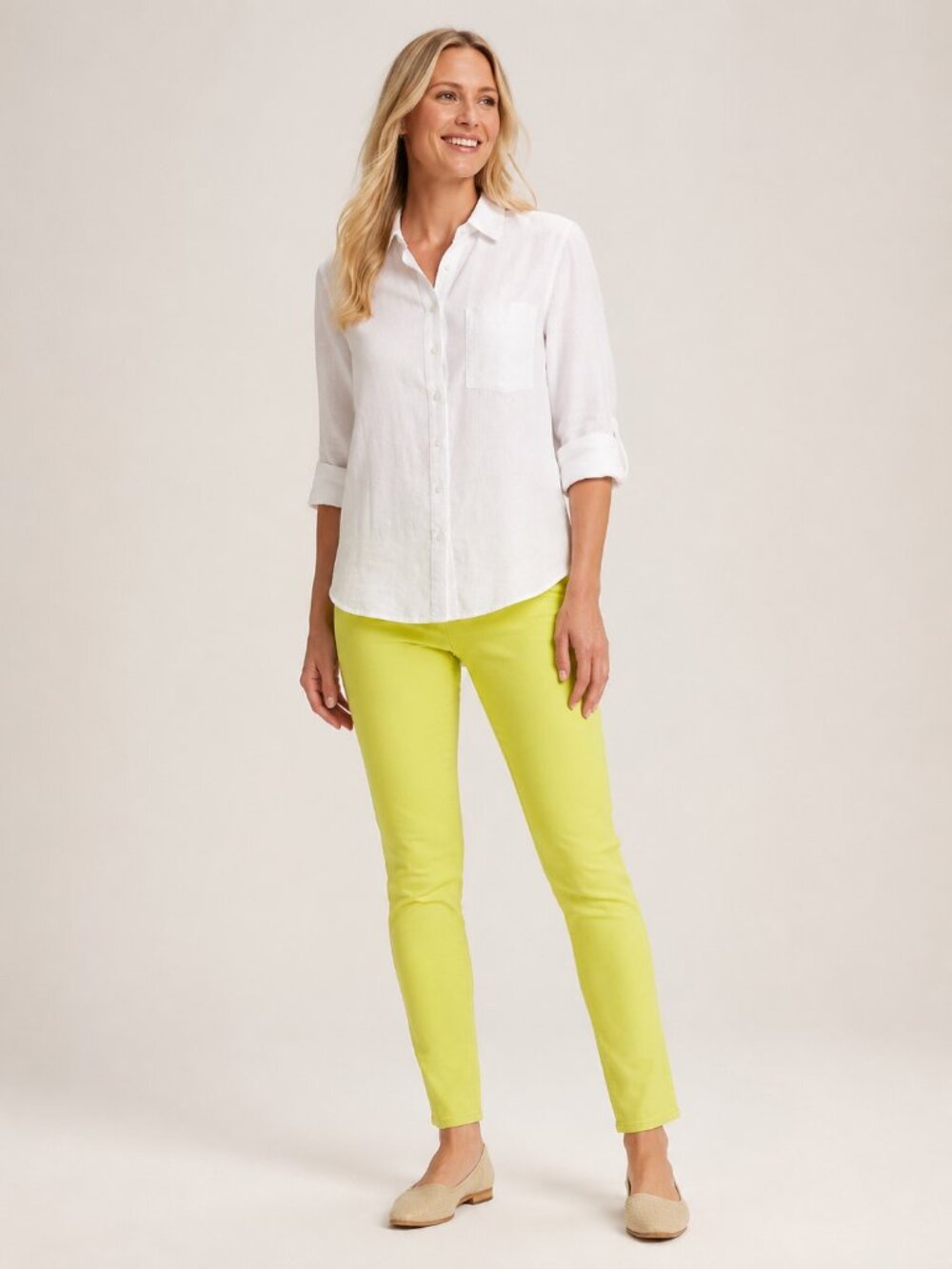 2/$30 NWT Chico's Platinum 28" Ankle Jean Embroidered Citron 6 #A3483
